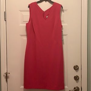TAHARI dress